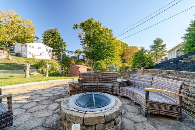 316 THOMAS ST, Staunton, VA 24401