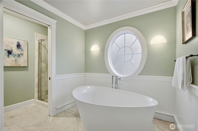 2557 NE Park Drive, Issaquah, WA 98029