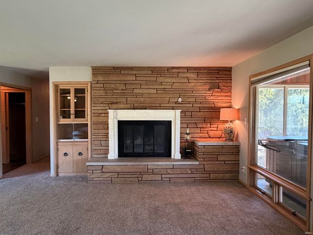 1825 Rainbow Bend Boulevard, Elkhart, IN 46514