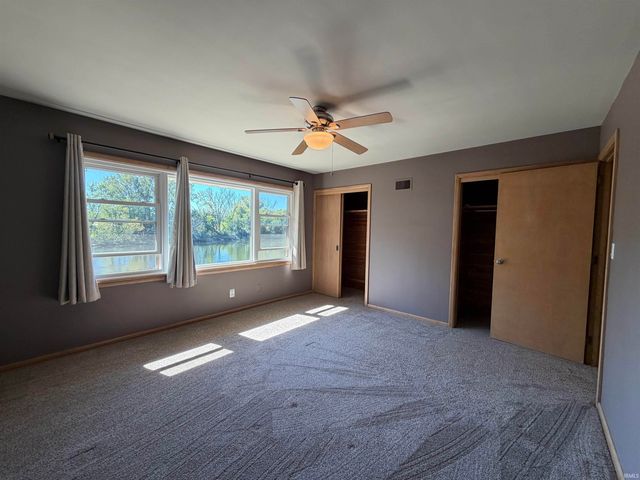 1825 Rainbow Bend Boulevard, Elkhart, IN 46514