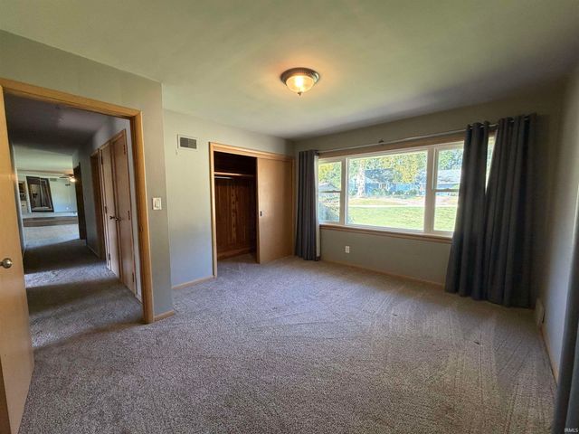 1825 Rainbow Bend Boulevard, Elkhart, IN 46514