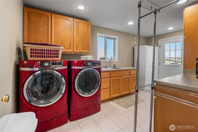 4013 N Whitman Street, Tacoma, WA 98407