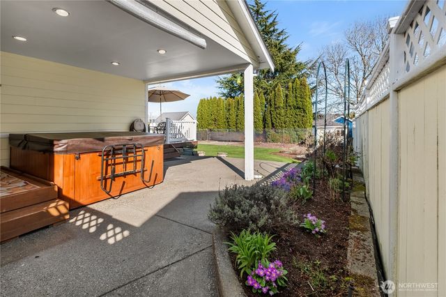 4013 N Whitman Street, Tacoma, WA 98407