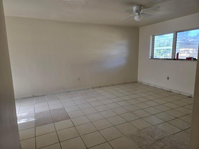 1560 NE 111th Street 3, Miami, FL 33161