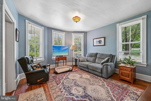 20925 CLARKSBURG RD, Boyds, MD 20841