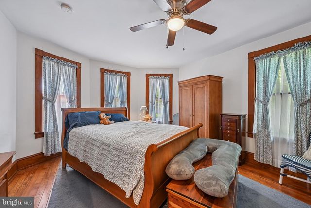 20925 CLARKSBURG RD, Boyds, MD 20841