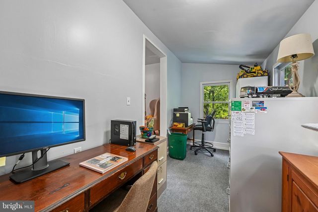 20925 CLARKSBURG RD, Boyds, MD 20841