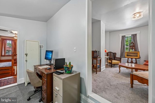 20925 CLARKSBURG RD, Boyds, MD 20841
