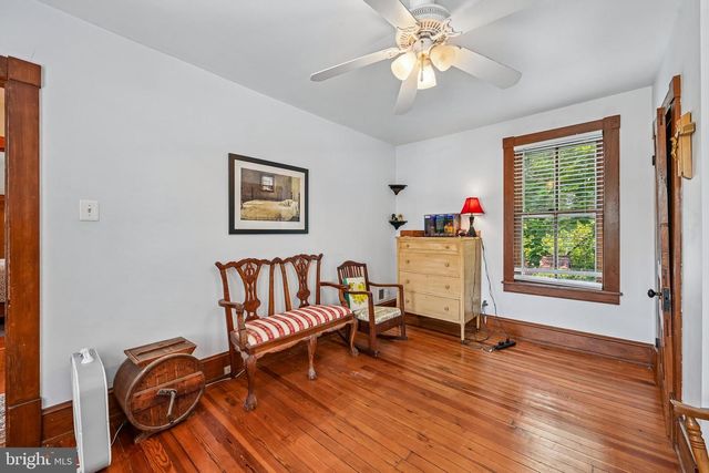20925 CLARKSBURG RD, Boyds, MD 20841