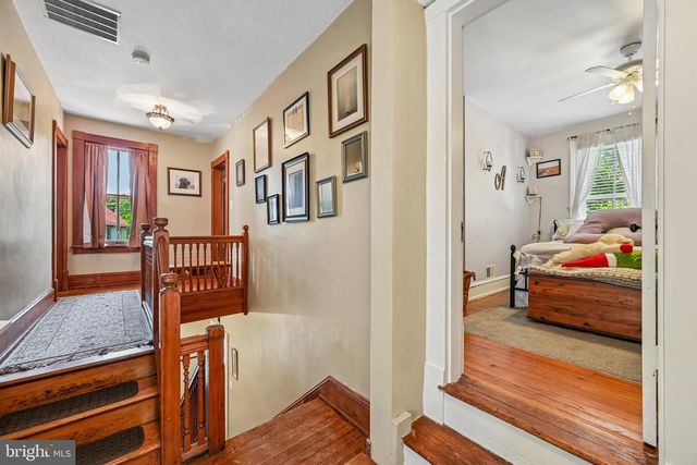 20925 CLARKSBURG RD, Boyds, MD 20841
