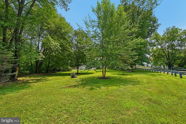 20925 CLARKSBURG RD, Boyds, MD 20841