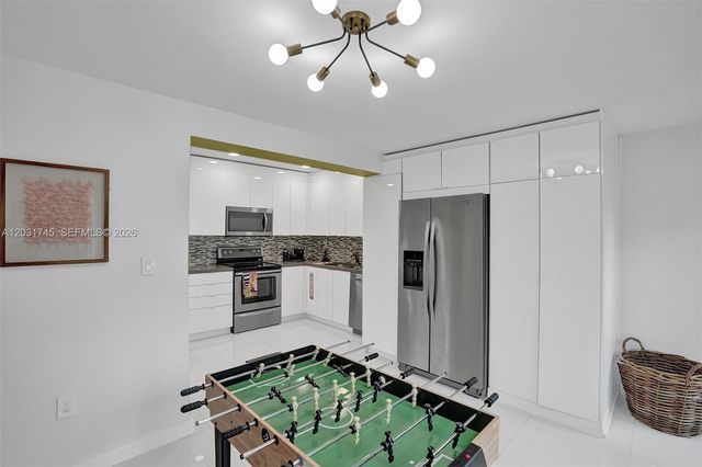 1605 NW 7th Terrace, Fort Lauderdale, FL 33311