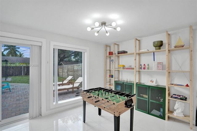1605 NW 7th Terrace, Fort Lauderdale, FL 33311