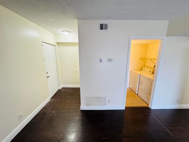 5686 Rock Island Road 115, Tamarac, FL 33319