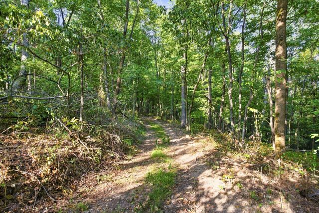 8218 Old Pond Creek Rd, Nashville, TN 37209