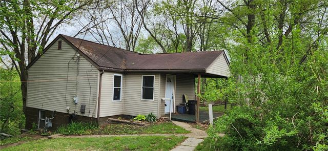 1211 Center Ave, North Apollo, PA 15673