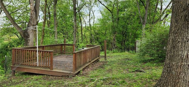 1211 Center Ave, North Apollo, PA 15673