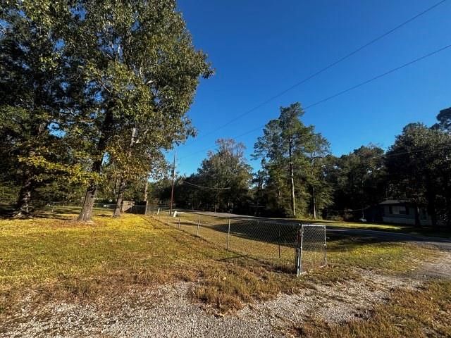 114 County Road 4266, Dayton, TX 77535