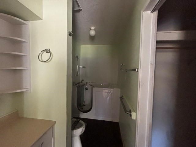 114 County Road 4266, Dayton, TX 77535