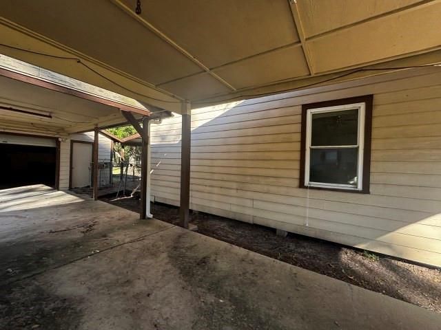 114 County Road 4266, Dayton, TX 77535