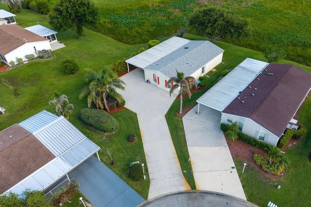 7654 Red Crossbill Court, Port St. Lucie, FL 34952