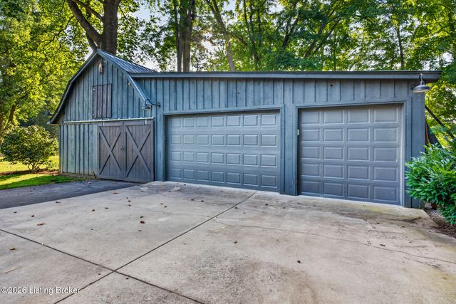 7112 Covered Bridge Rd, Prospect, KY 40059