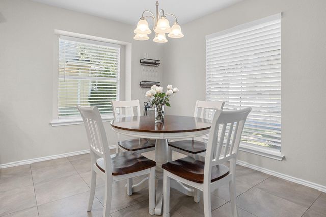 1821 Logan DR, Round Rock, TX 78664