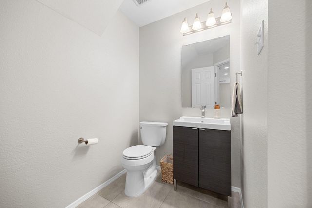 1821 Logan DR, Round Rock, TX 78664