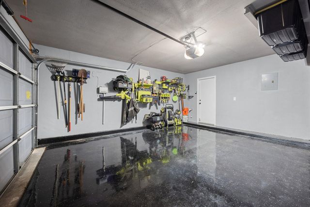 1821 Logan DR, Round Rock, TX 78664