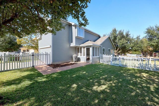 1821 Logan DR, Round Rock, TX 78664