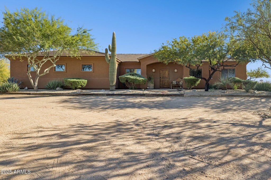 4447 E RED BIRD Road, Cave Creek, AZ 85331