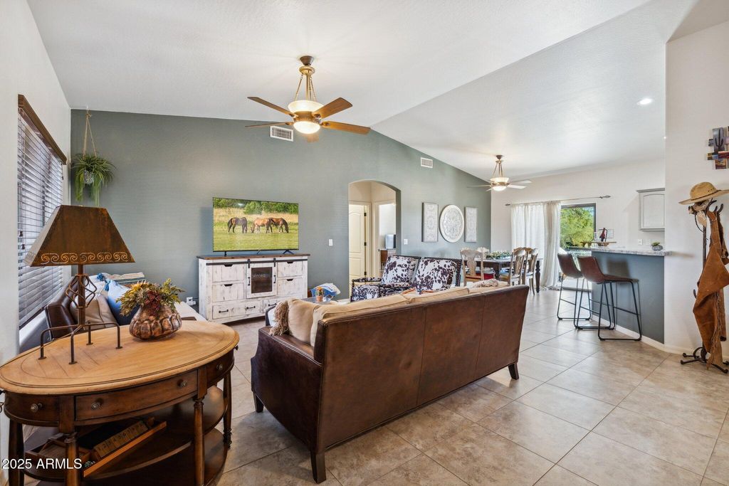 4447 E RED BIRD Road, Cave Creek, AZ 85331 — photo 4