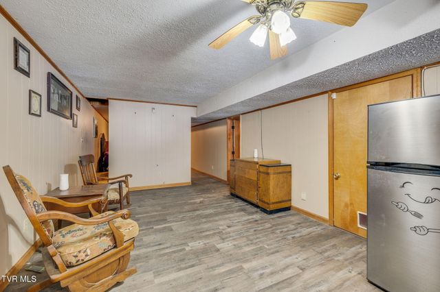 20483 Hoot Owl Road, Bristol, VA 24202