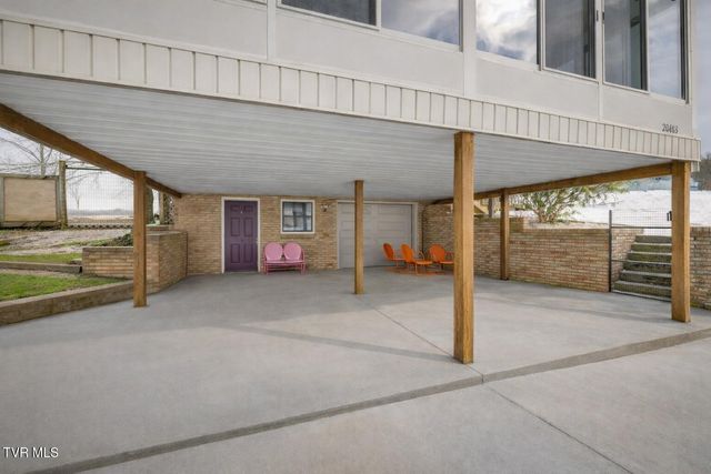 20483 Hoot Owl Road, Bristol, VA 24202