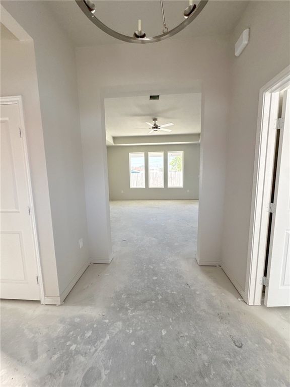 9101 Neesa Dr, Corpus Christi, TX 78410 — photo 2