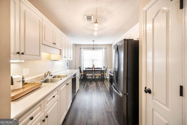 112 Knights Bridge, Warner Robins, GA 31093