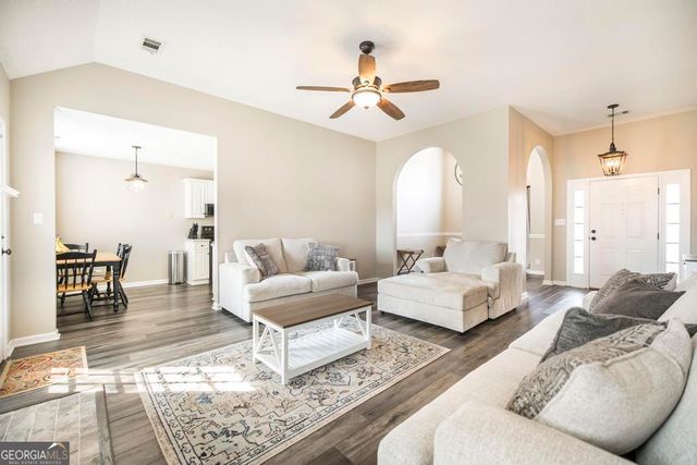 112 Knights Bridge, Warner Robins, GA 31093