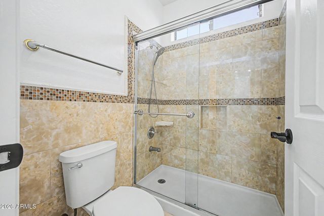 3520 S VELERO Street, Chandler, AZ 85286