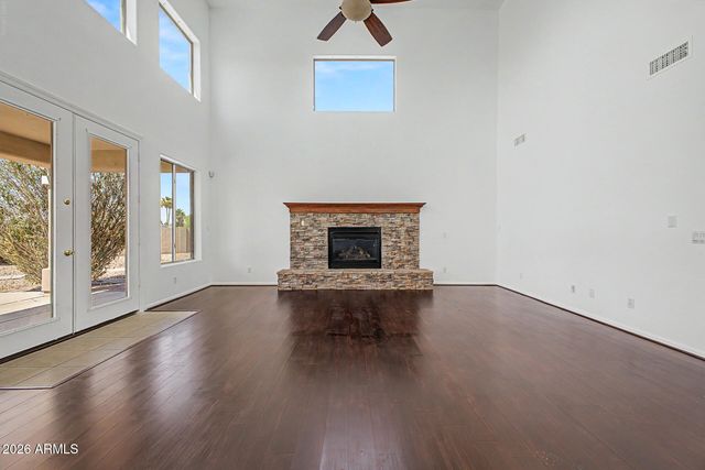 3520 S VELERO Street, Chandler, AZ 85286