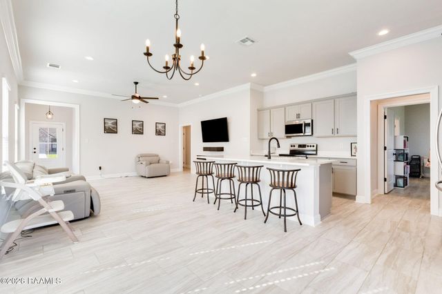 207 Ethereal Street, Youngsville, LA 70592