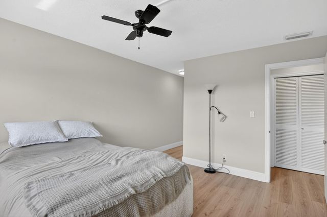 941 Crystal Lake Drive 311, Deerfield Beach, FL 33064