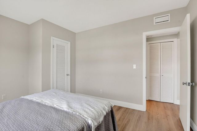 941 Crystal Lake Drive 311, Deerfield Beach, FL 33064