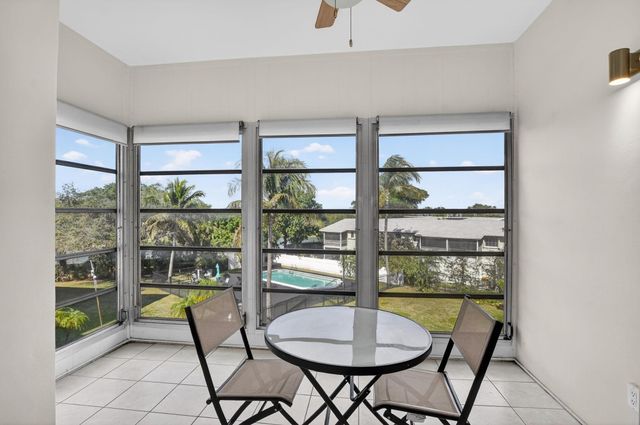 941 Crystal Lake Drive 311, Deerfield Beach, FL 33064