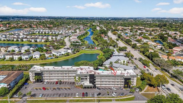 941 Crystal Lake Drive 311, Deerfield Beach, FL 33064
