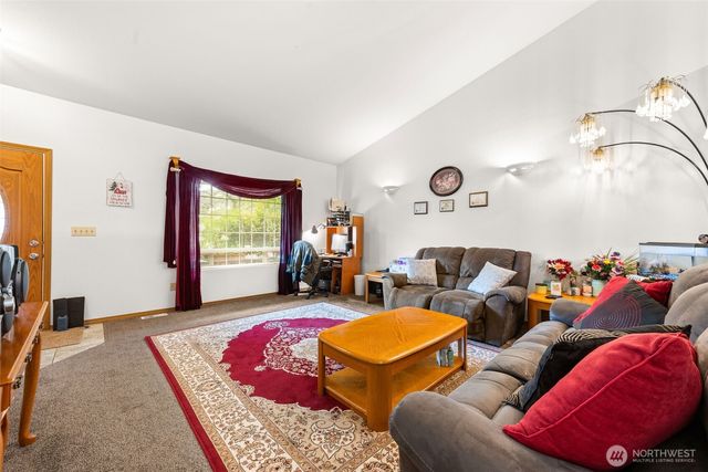1221 S Evans St Street, Aberdeen, WA 98520