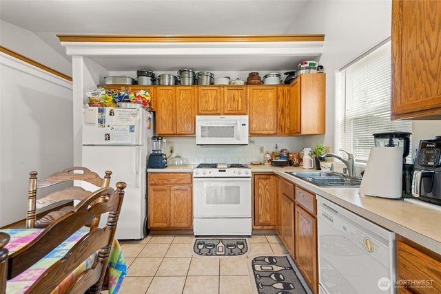 1221 S Evans St Street, Aberdeen, WA 98520