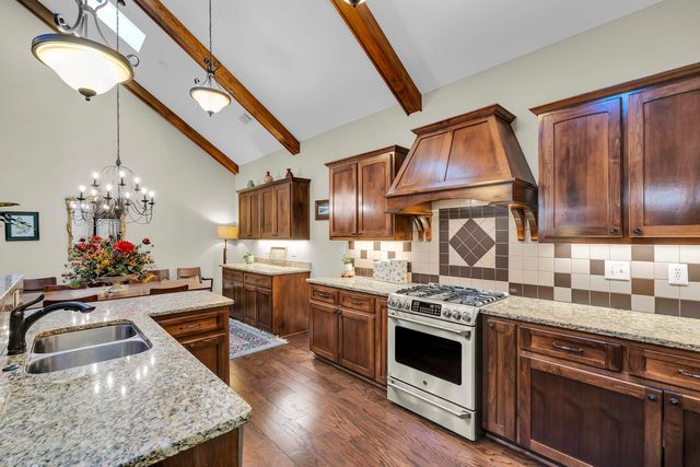 668 Reba Dale Court, Spartanburg, SC 29307