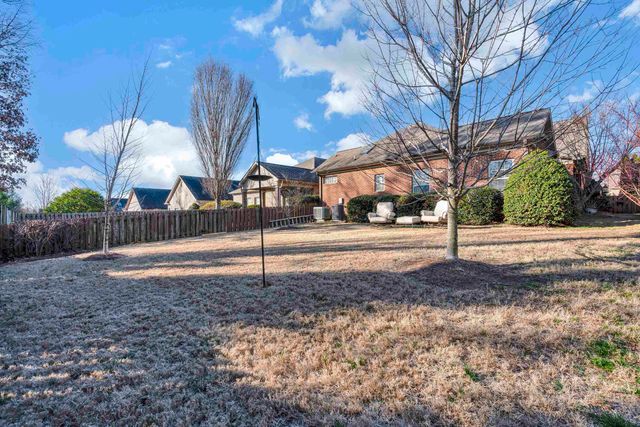 668 Reba Dale Court, Spartanburg, SC 29307