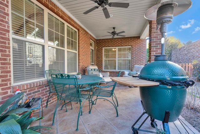 668 Reba Dale Court, Spartanburg, SC 29307