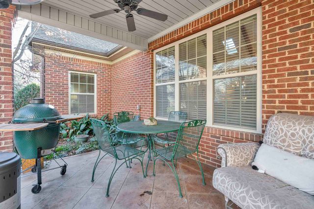 668 Reba Dale Court, Spartanburg, SC 29307